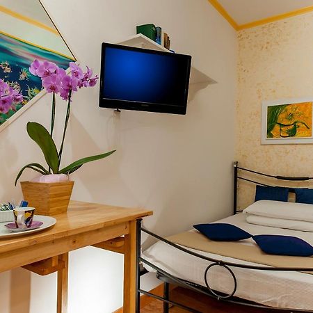 Please Rome - Guest House Luaran gambar